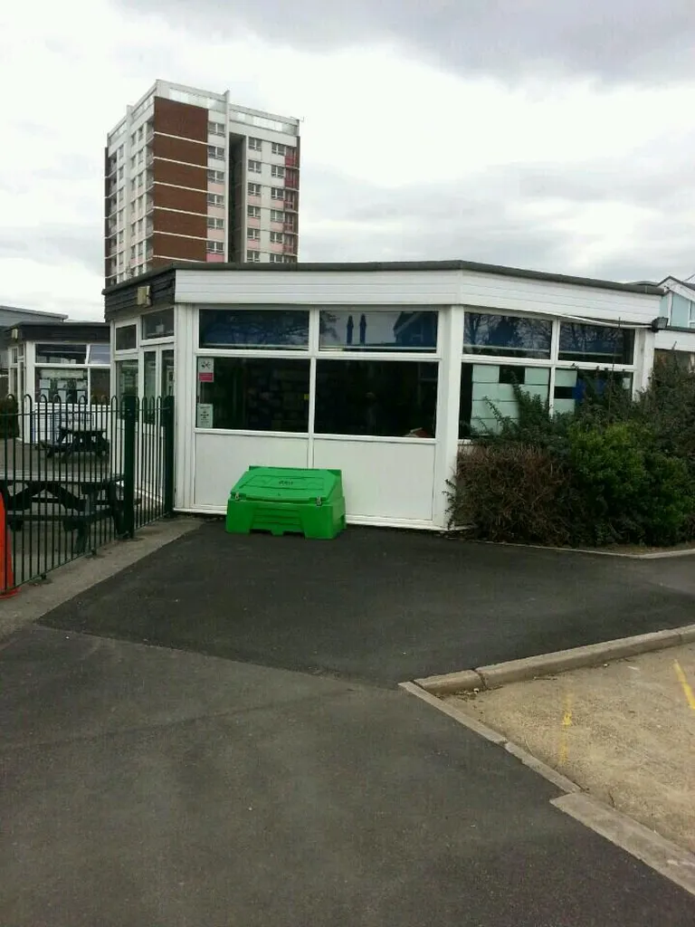 Newtons Primary School