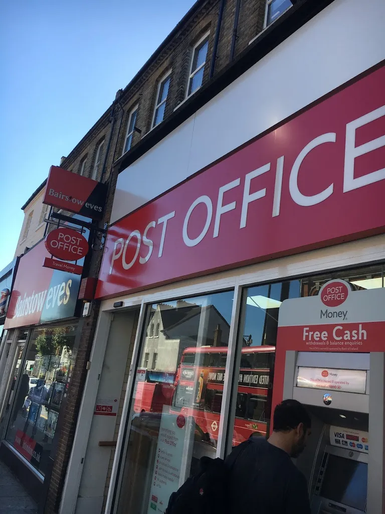 North Finchley Post Office