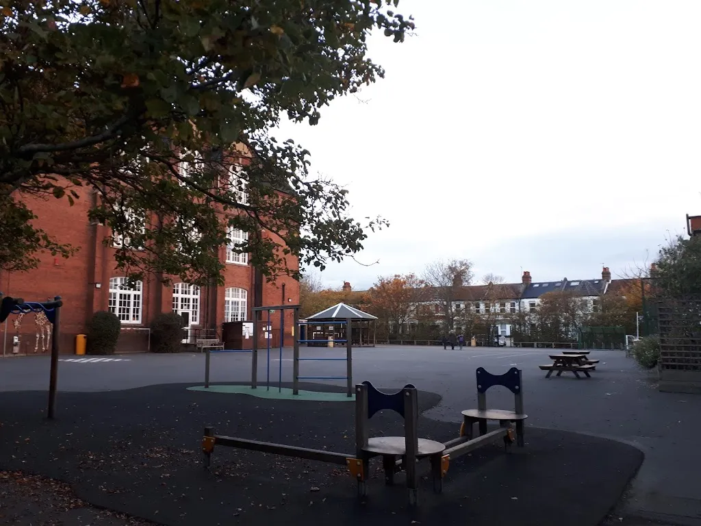 North Harringay Primary School