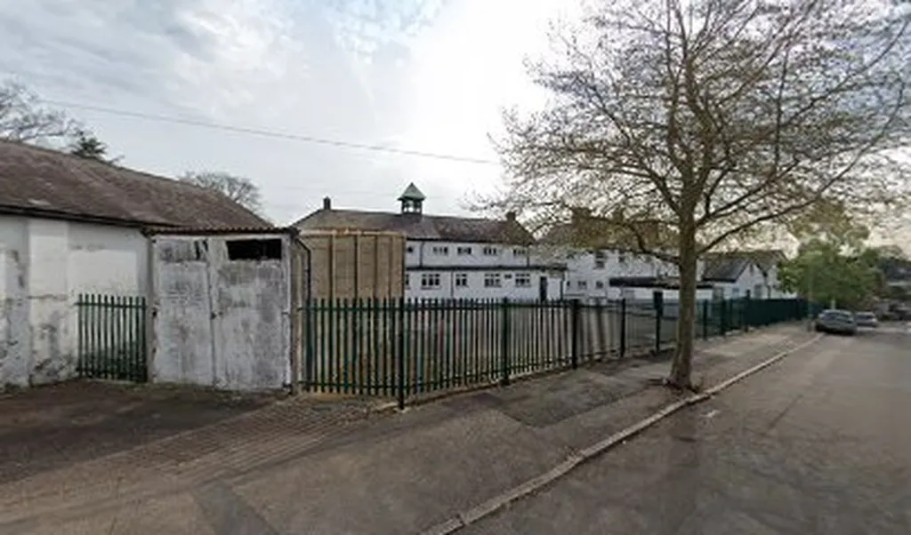 Oak Hill School