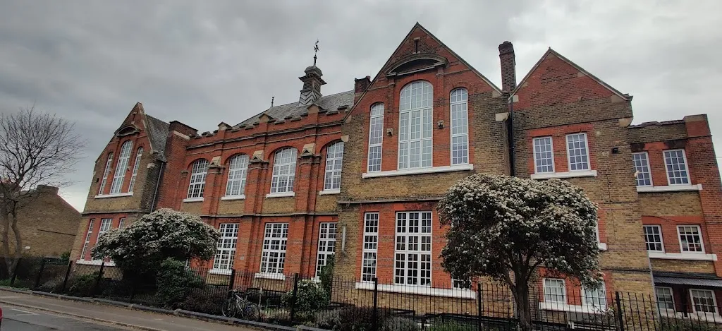 Oaklands Primary School