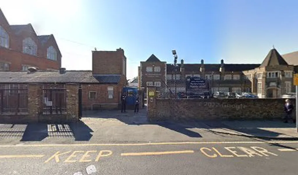 Pardes House Primary School