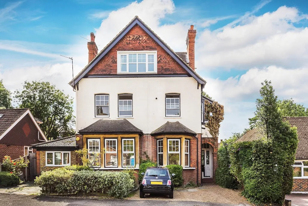 Paul O'Shea Homes - Estate Agent Croydon