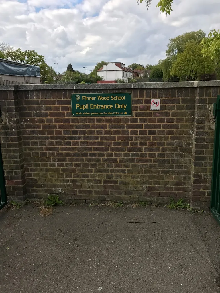 Pinner Wood School
