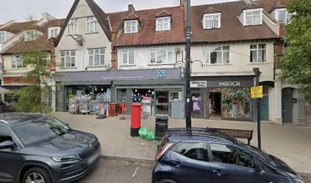 Pitshanger Lane Post Office
