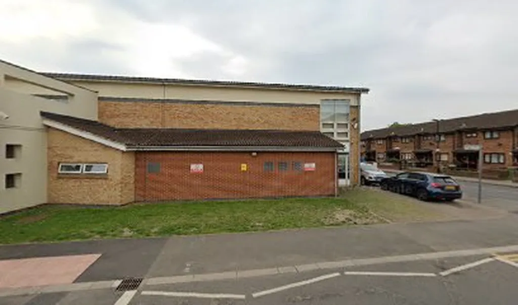Plaistow Primary School & Children's Centre