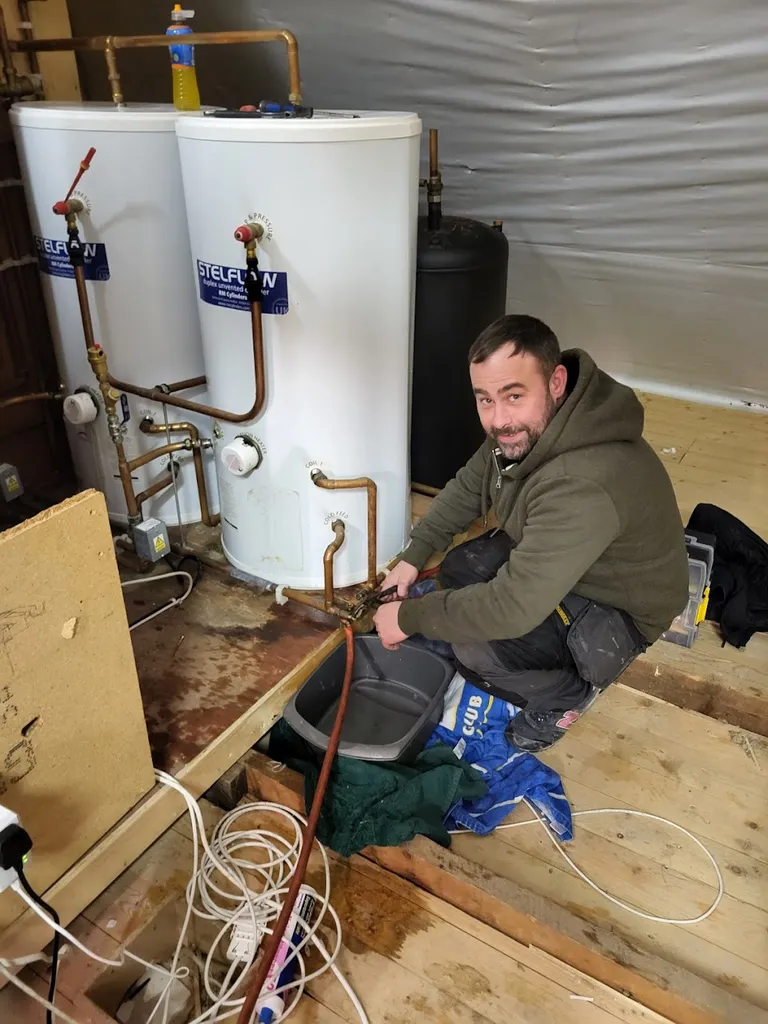 PLUMBER BROMLEY