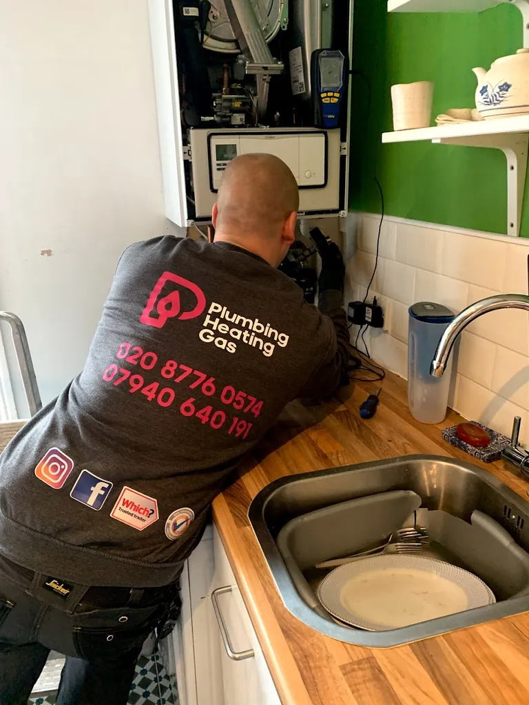 Plumbing Heating Gas Emergency Plumber