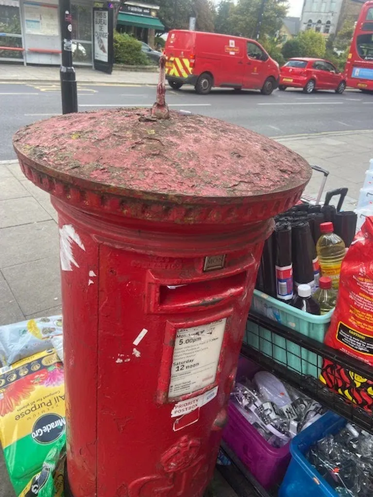 Post box