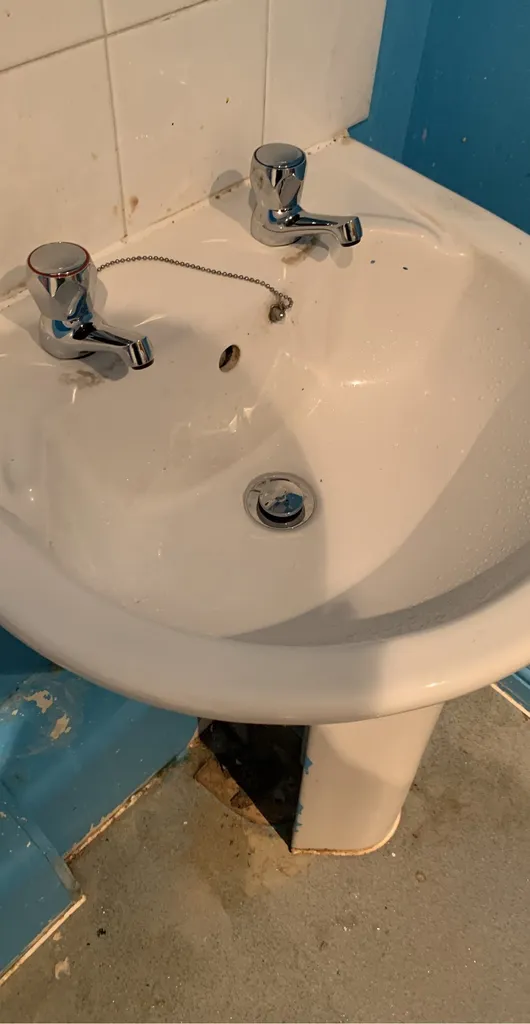 RM11 Plumbing & Heating Hornchurch