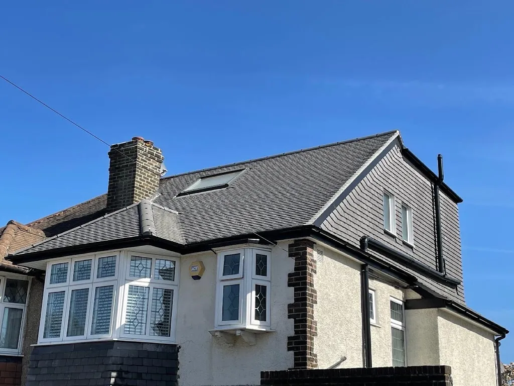 Roberts Roofing