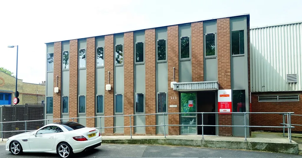 Royal Mail Holloway Delivery Office