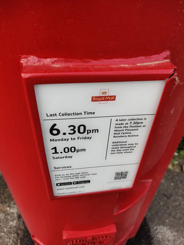 Royal Mail late collection post box