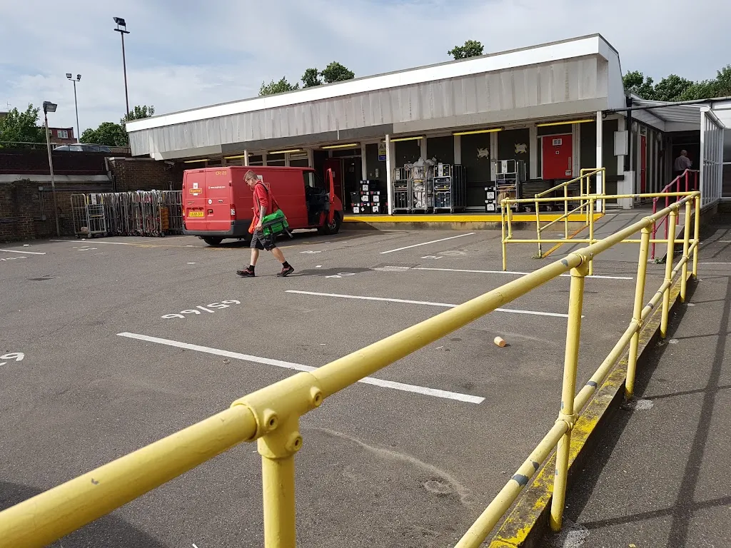 Royal Mail Wallington