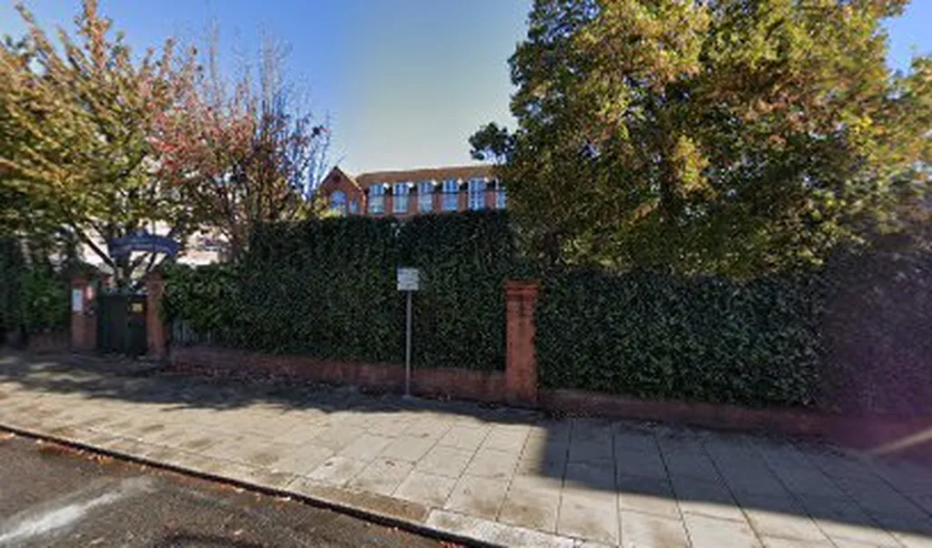 Salusbury Primary School