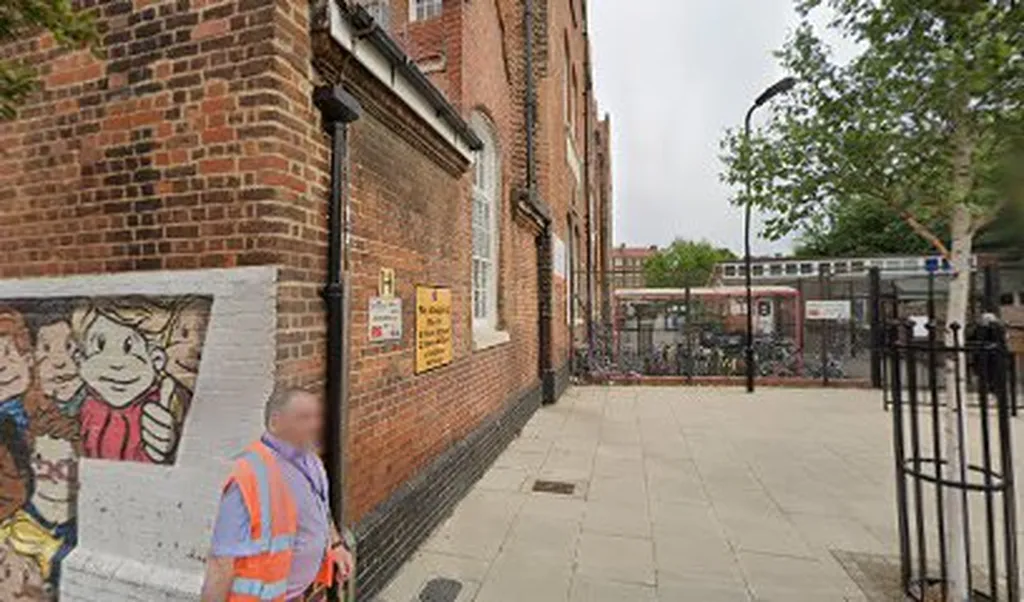 Sebright Primary School