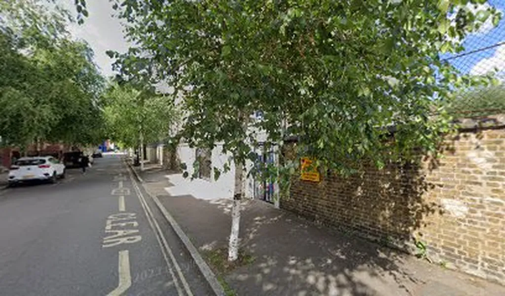 Snowsfields Primary School