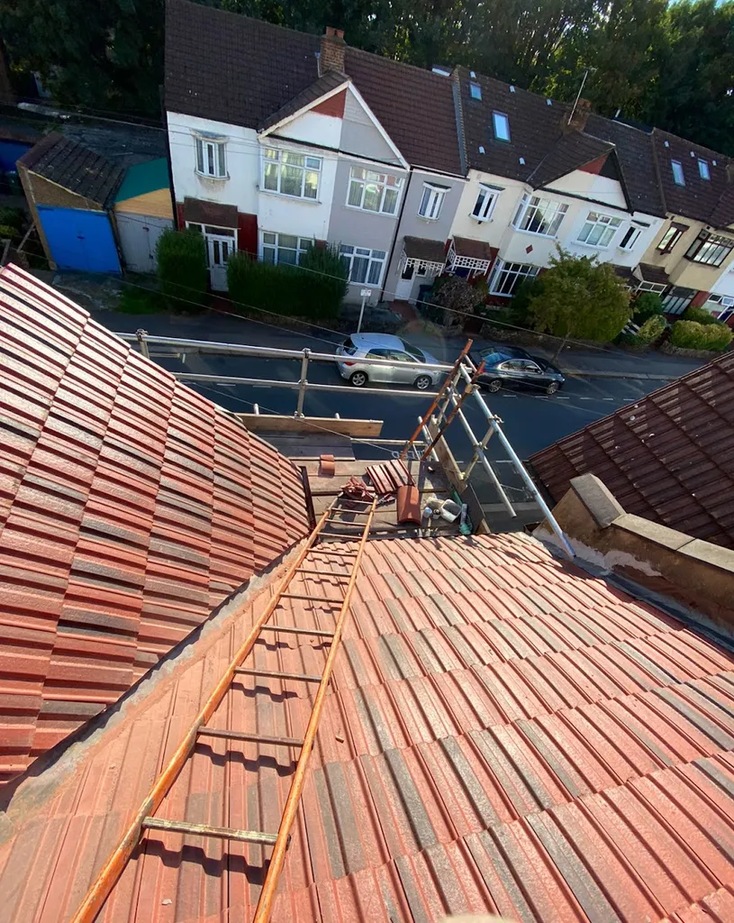 SPIRO LTD RENDERING AND ROOFING