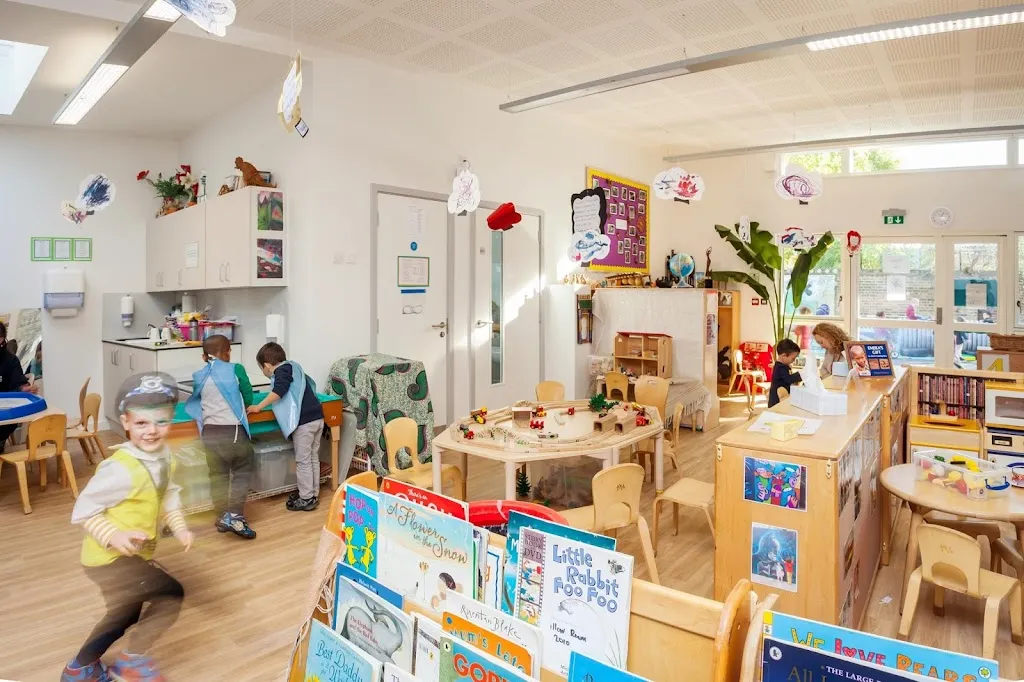 St Anne's & Avondale Park Nursery School