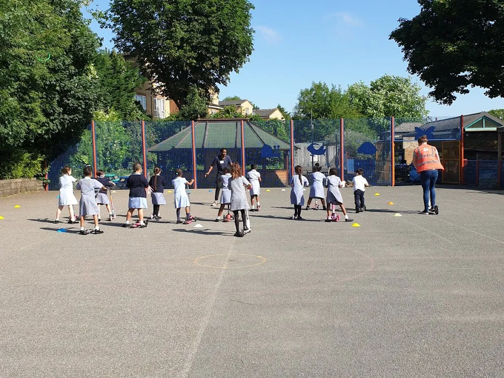 St Luke's C Of E Primary School