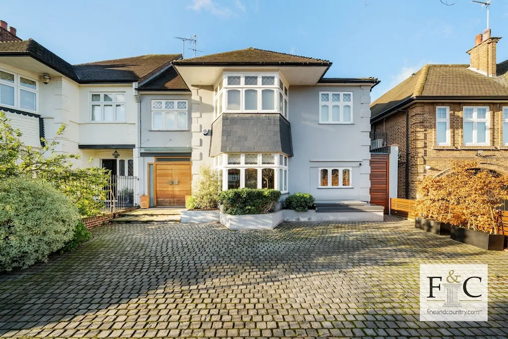 Stonebridge & Co - Letting & Estate Agents Highgate