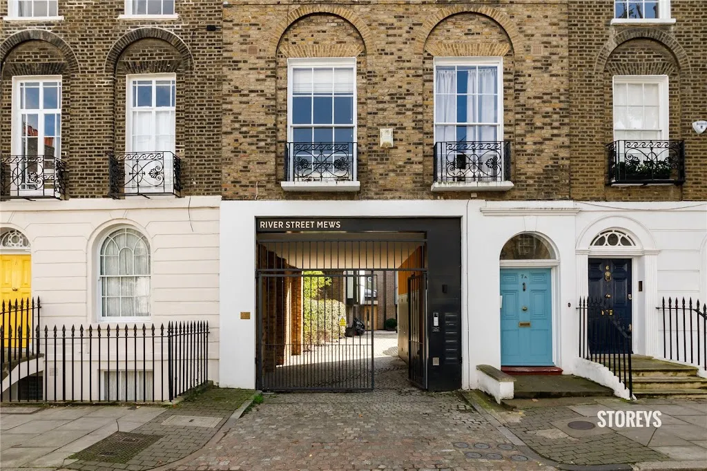 Storeys of London - Letting Agents In Hackney