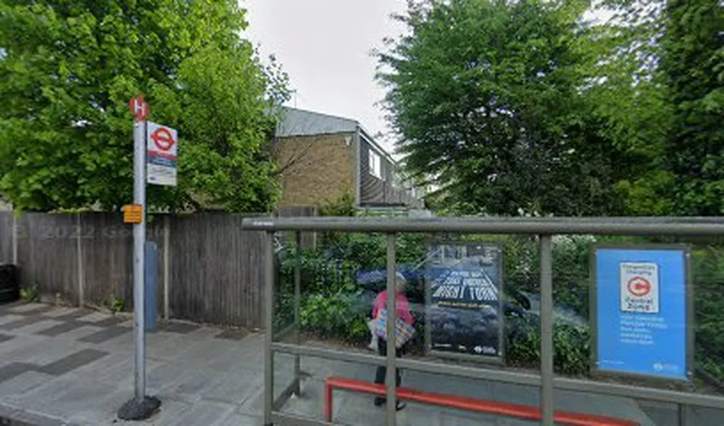 Teddington Police Station (Stop H)