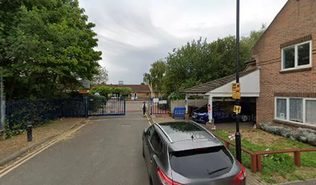 The Smallberry Green Primary School