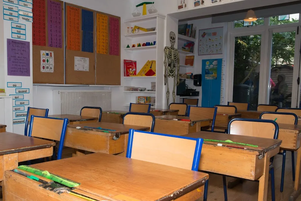 The Stewart Bilingual School