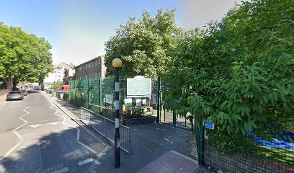 Walnut Tree Walk Primary School