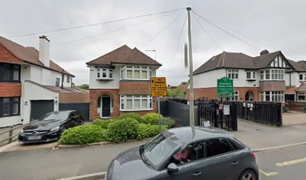 Warren Road Primary School