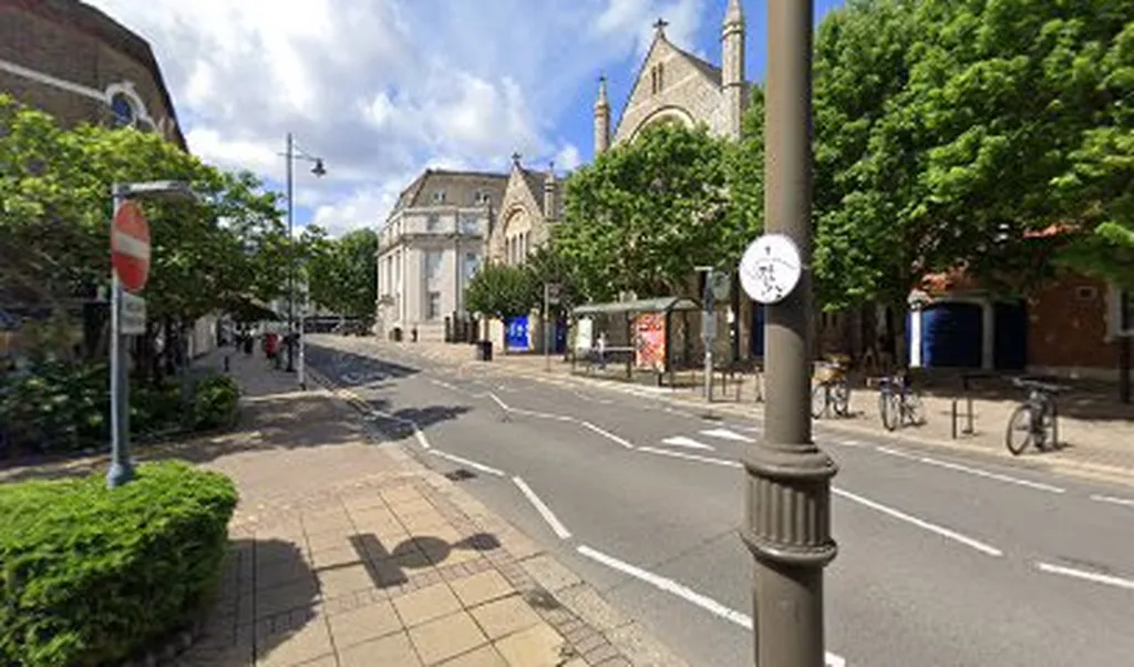 Wimbledon Police Station (Stop J)