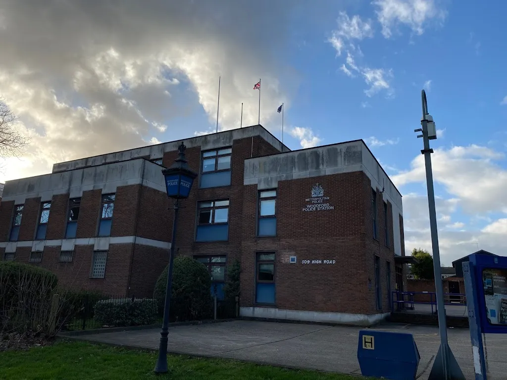 Woodford Police Station