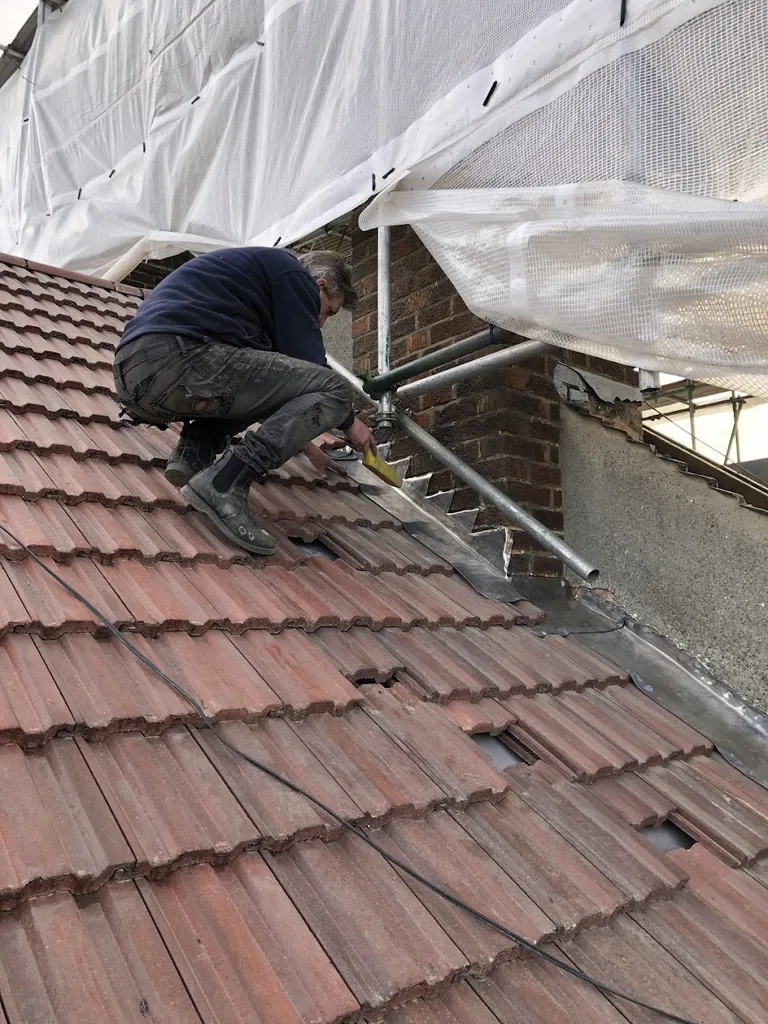 Woodford Roofing