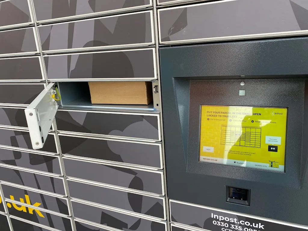24/7 InPost Locker - SAINSBURY'S Richmond