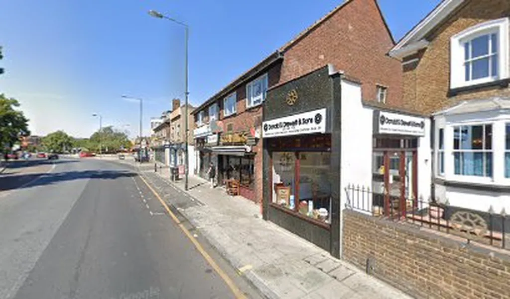 Akwaba Cheri's Mini Market
