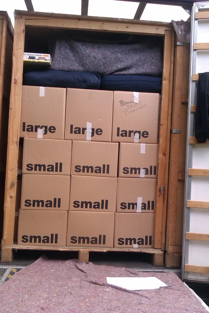 Arnold & Self Removals and Storage
