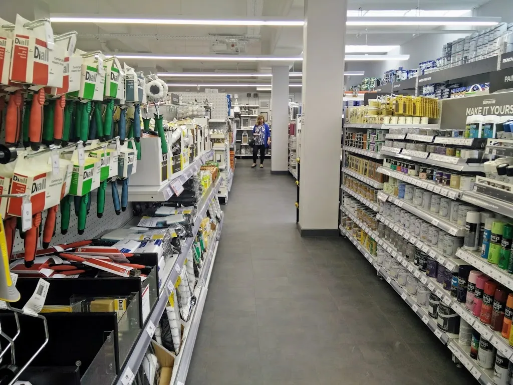B&Q Local - Holloway Road