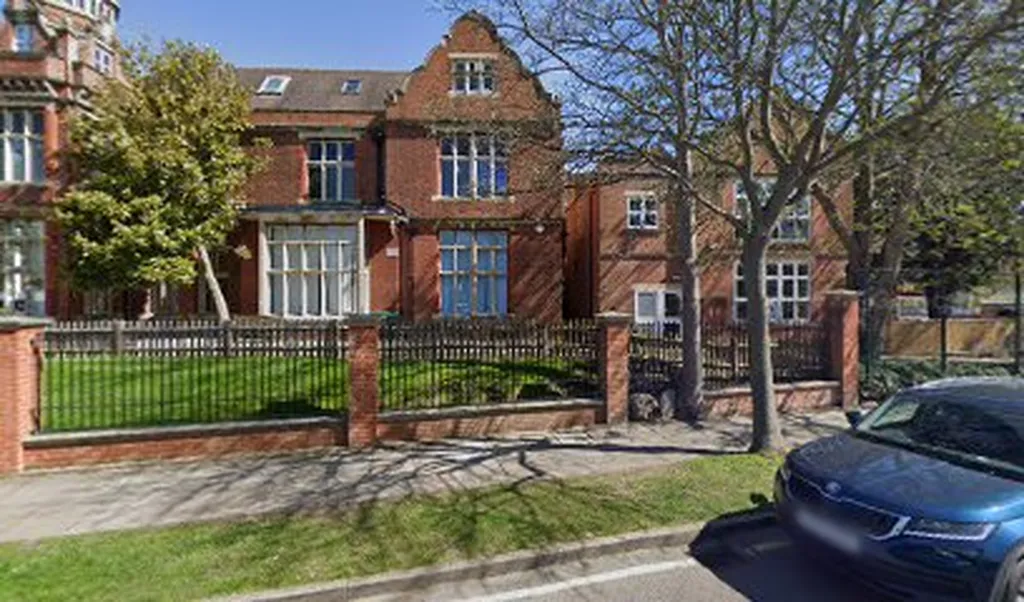 Babington House School