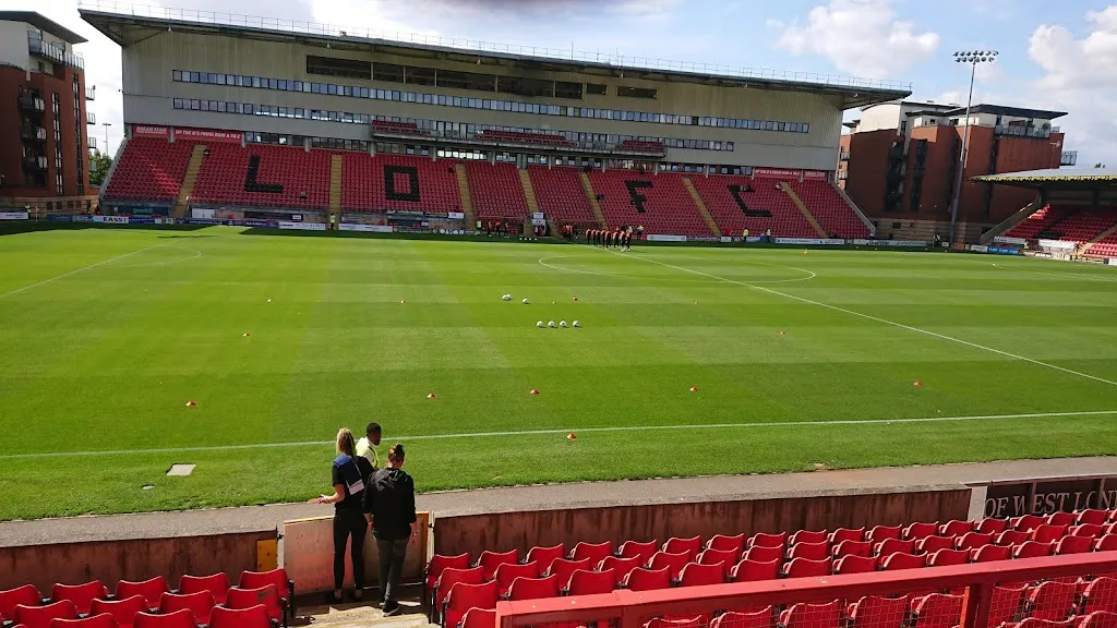 Brisbane Road