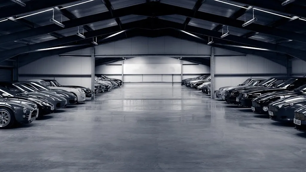 Car Storage London from £99 in W2 Hyde Park Westminster Central London - Central London Car Storage - Storage for cars LUXURY