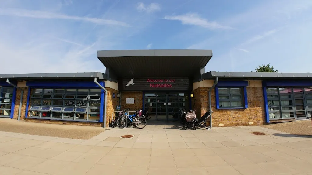 Chestnut Nursery School (Sue Bramley)