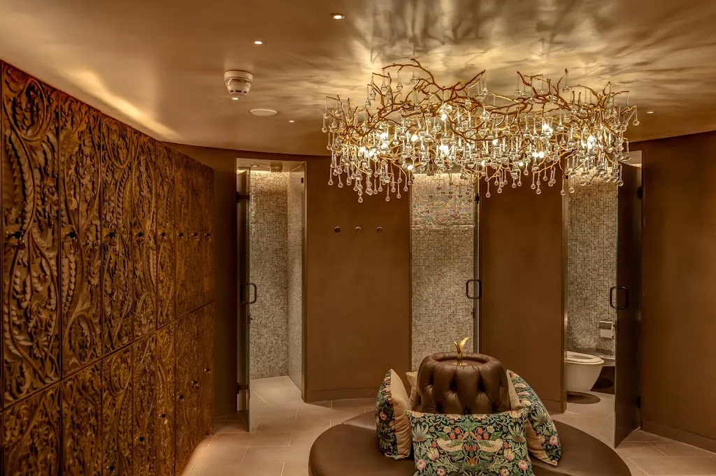 Cloud Twelve Wellness, Spa and Family Club