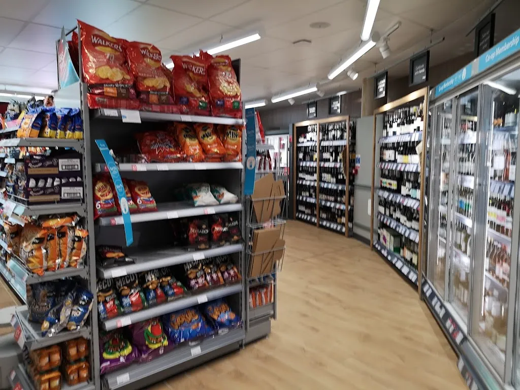 Co-op Food - London - Chiswick High Road