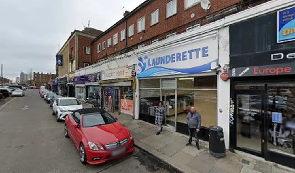 Colindale Pound Plus 1 Colindale Pound Plus