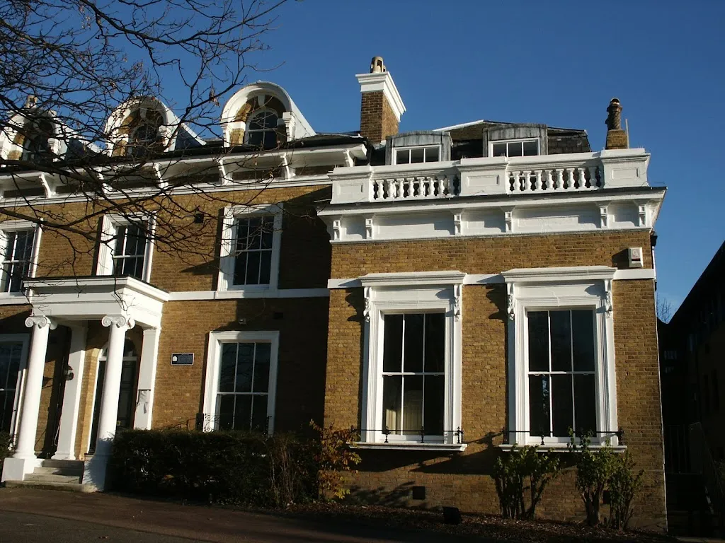 Date Valley School