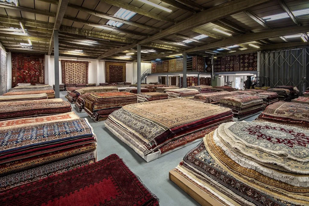 David J.Wilkins Oriental Rug Experts London