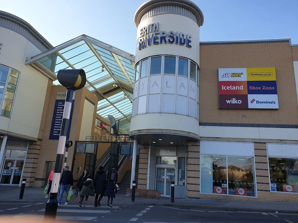 Erith Riverside Shopping Centre