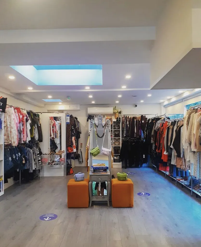 Fara Charity Shop - Clapham