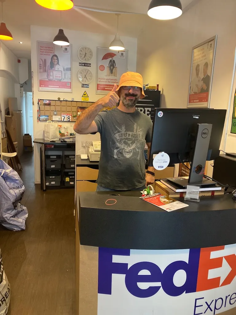 FedEx Store - Golders Green